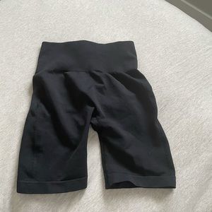 High waisted scrunch booty biker shorts